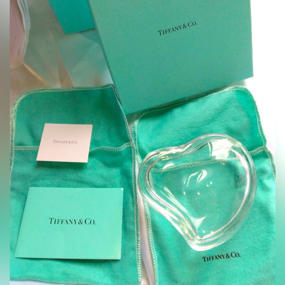 TIFFANY & CO ELSA PERETTI HEART JEWELRY/TRINKET CASE